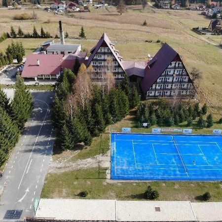 Hotel Cheia Кея Екстер'єр фото