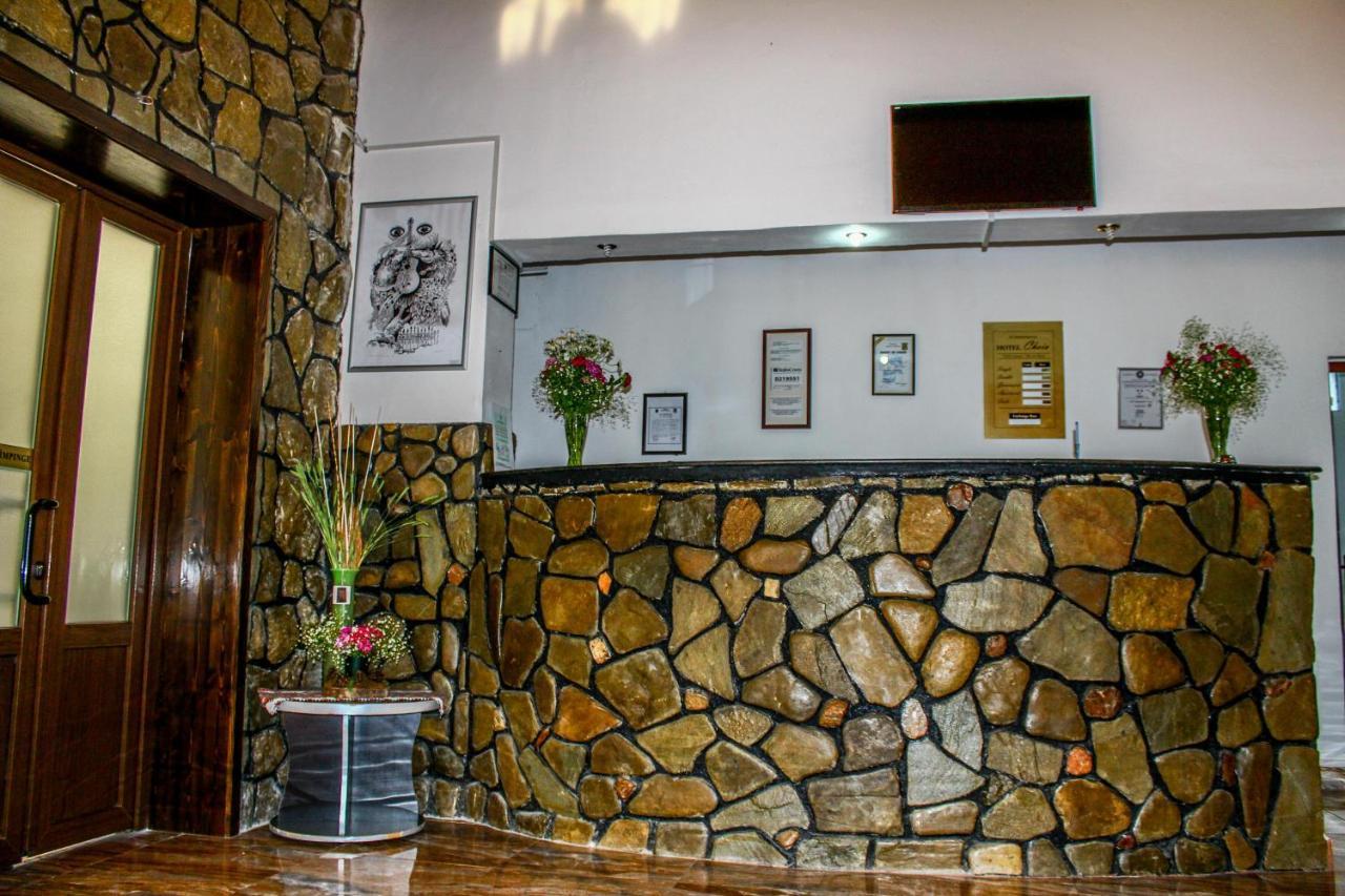 Hotel Cheia Кея Екстер'єр фото