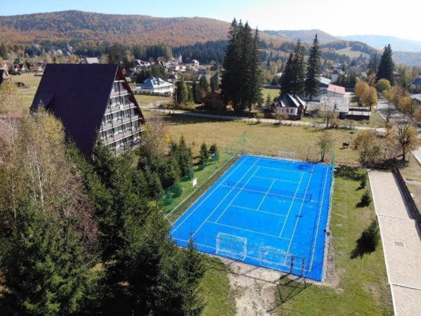 Hotel Cheia Кея Екстер'єр фото